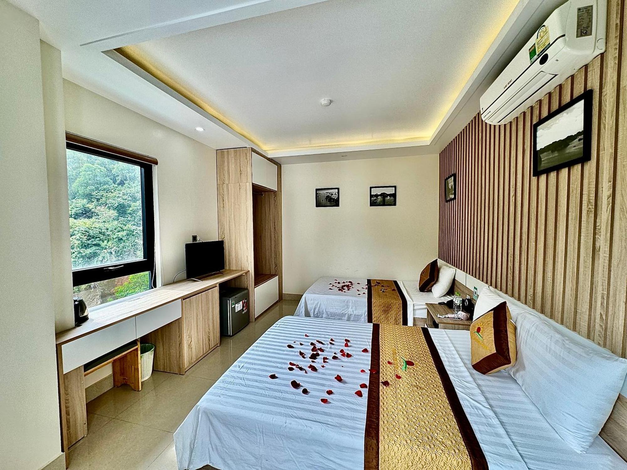 Sunflower Catba Hotel Dong Khe Sau Buitenkant foto