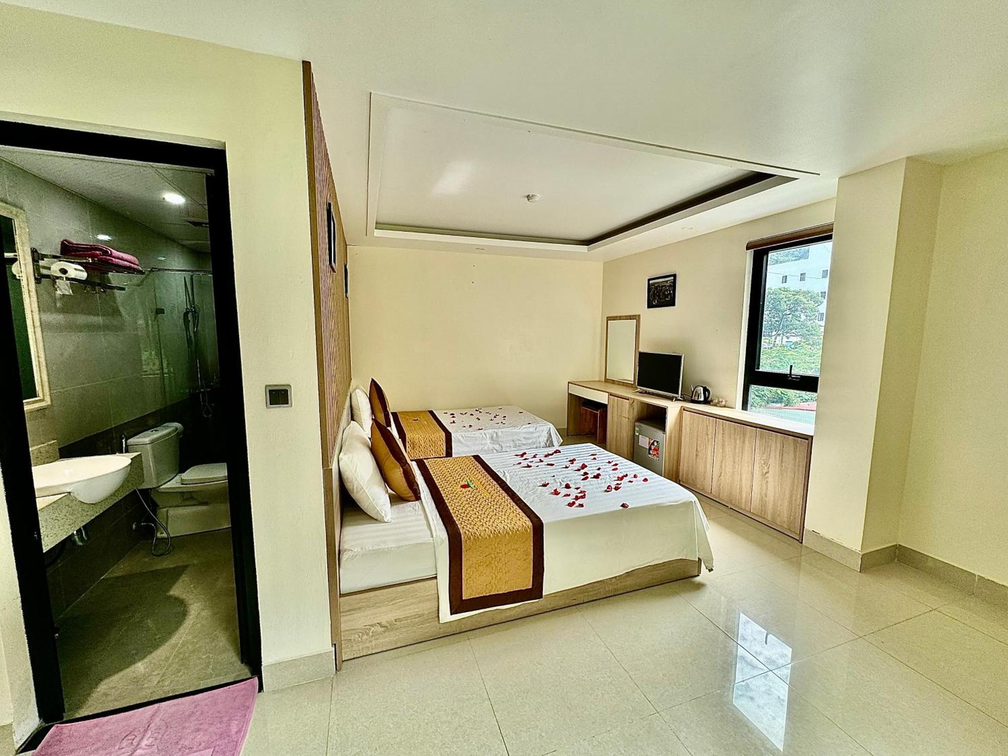 Sunflower Catba Hotel Dong Khe Sau Buitenkant foto